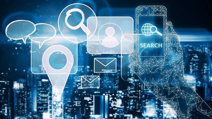 为何选择Java语言进行软件开发与服务部署